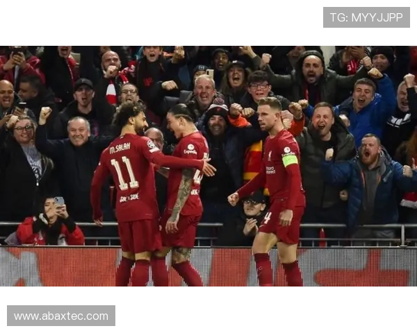 拜仁战平葡体半场鏖战焦灼双方迟迟难破僵局 拜仁战平葡体半场鏖战焦灼双方迟迟难破僵局